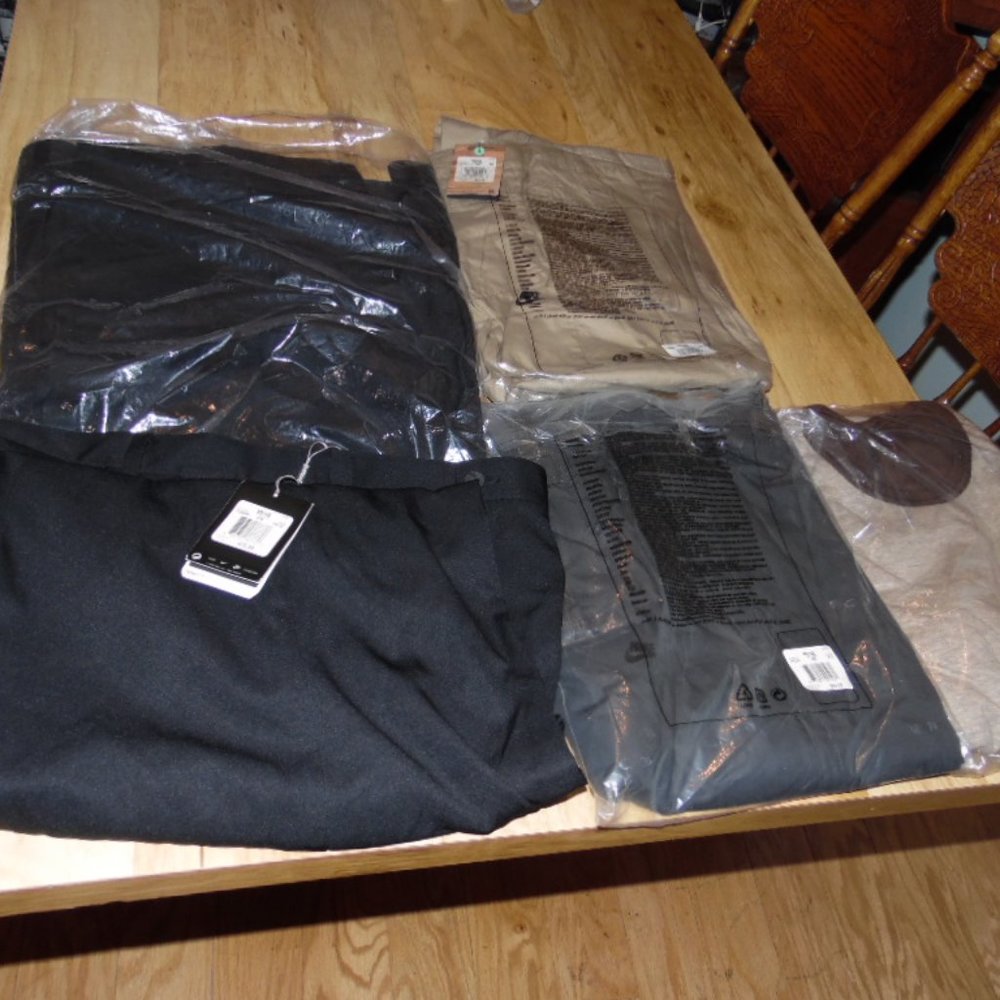 Lot NWT Nike Golf & Active Sports Wear Pants+Pull Over Nike Shirt,Sz.XXL & 40/32